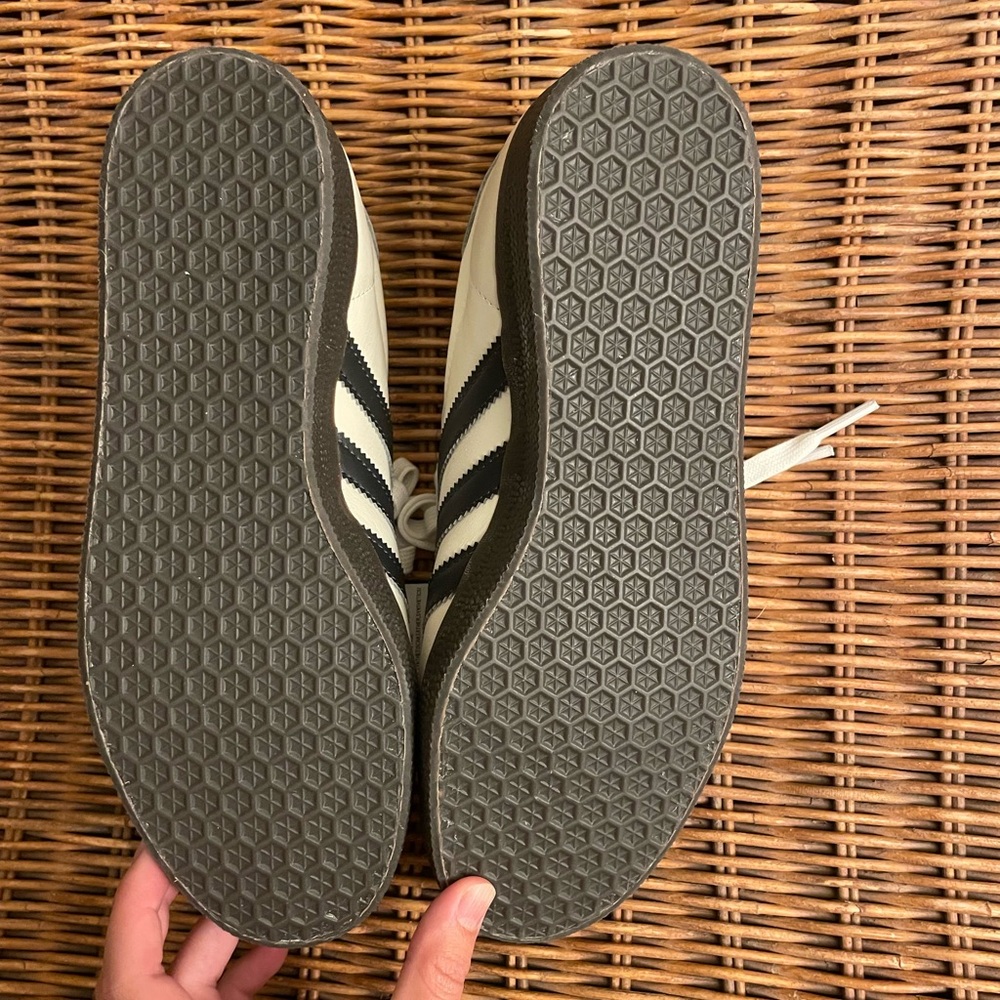 Gazelle Germany shoes - Picture 3 of 5